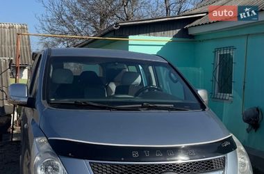 Минивэн Hyundai H-1 2008 в Киеве
