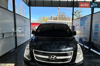 Минивэн Hyundai H-1 2008 в Киеве