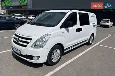 Грузовой фургон Hyundai H-1 2013 в Киеве