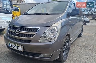 Мінівен Hyundai H-1 2011 в Одесі