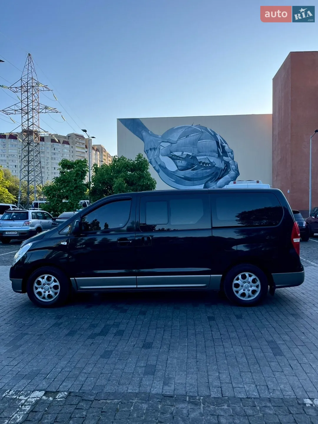 Hyundai H-1 2012 VIN KMHWH81JACU430940 фото оголошення 8 з 25