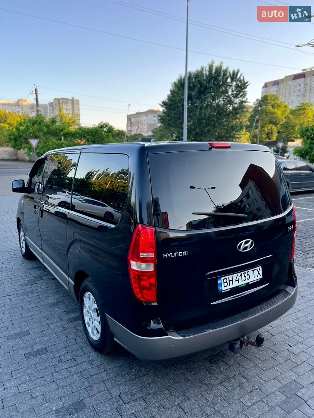 Hyundai H-1 2012 VIN KMHWH81JACU430940 фото оголошення 9 з 25