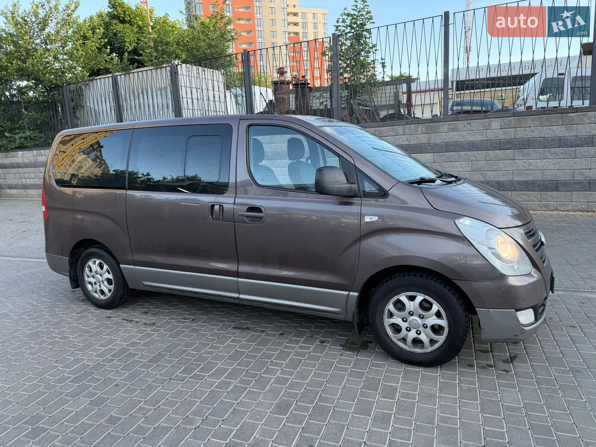 2014 Hyundai Starex (H-1) - мініатюра 4