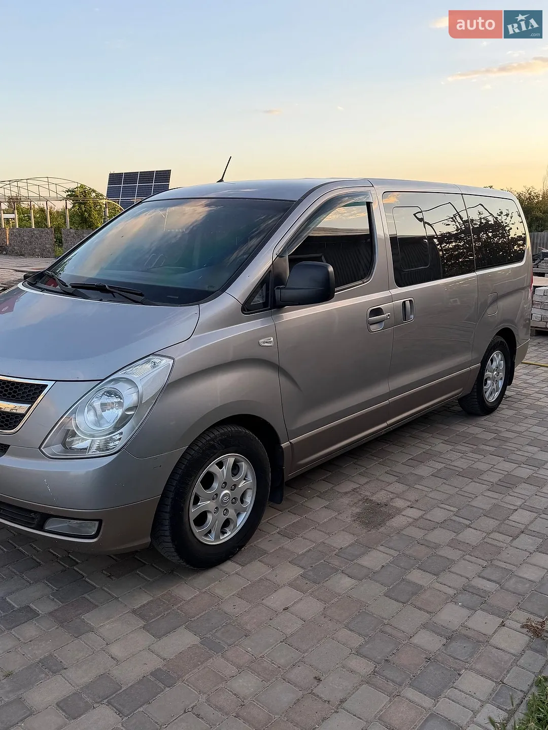 2012 Hyundai Starex (H-1) - фото 1