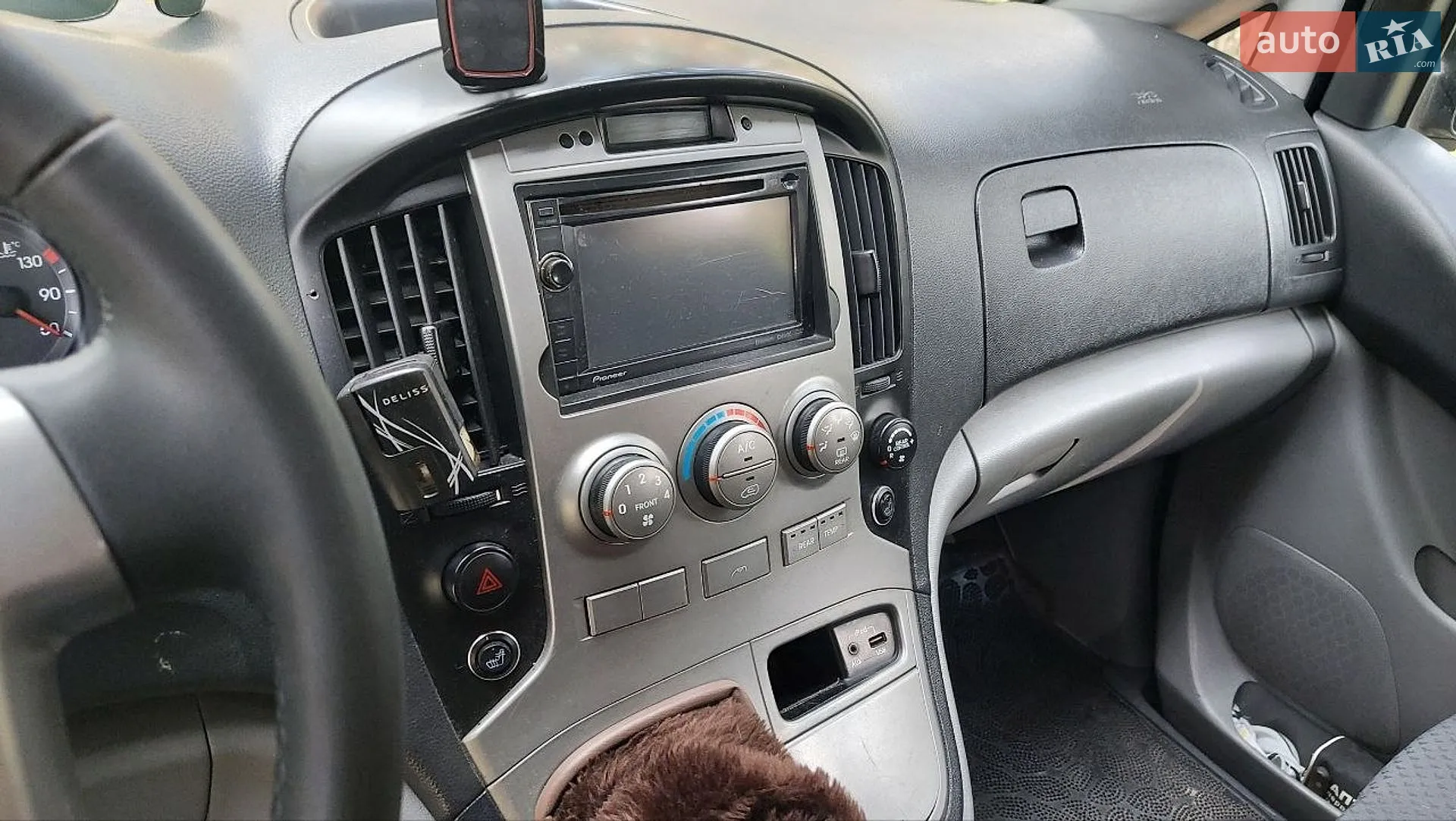 2011 Hyundai Starex (H-1) - мініатюра 11