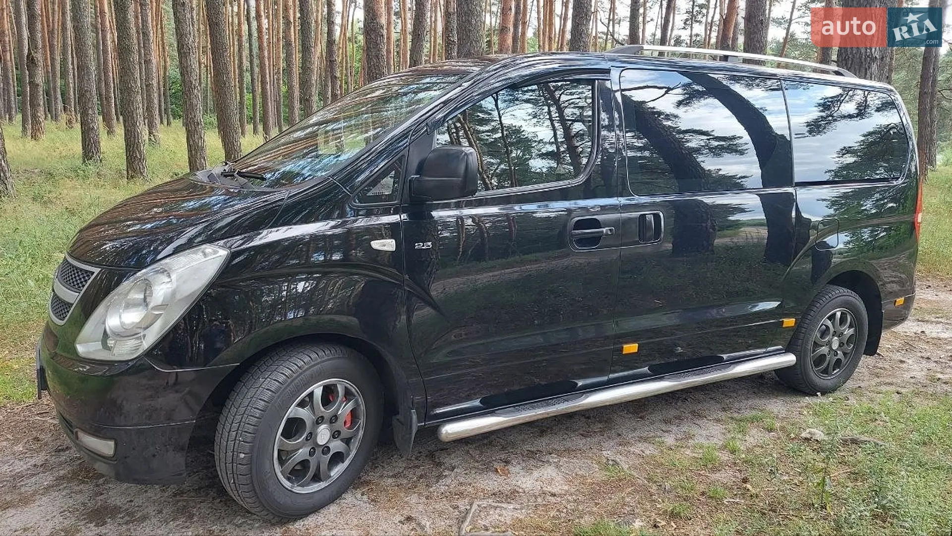 2011 Hyundai Starex (H-1) - фото 1