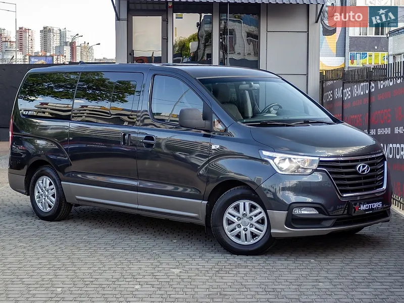 Hyundai H-1