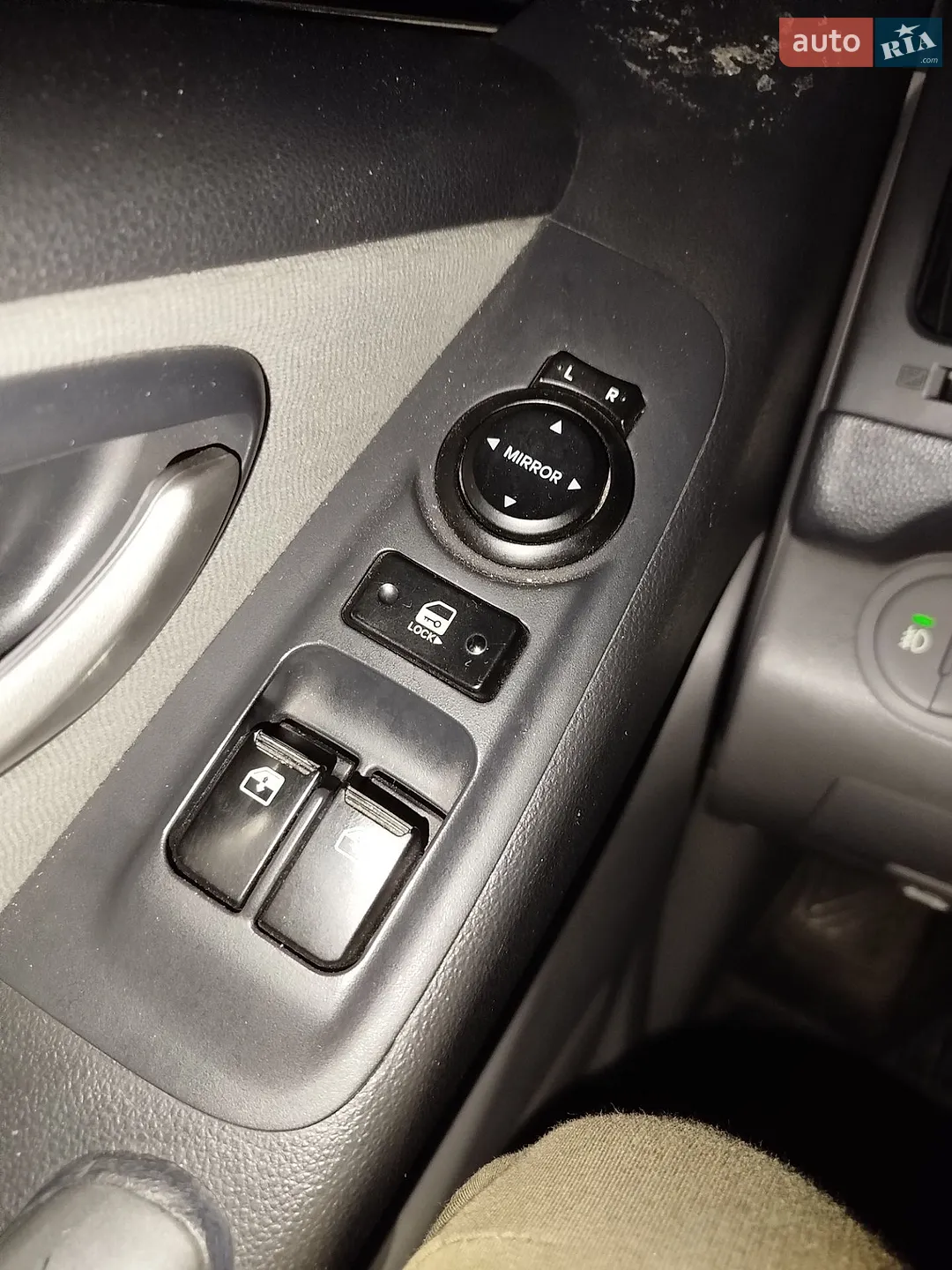 2013 Hyundai Starex (H-1) - мініатюра 25
