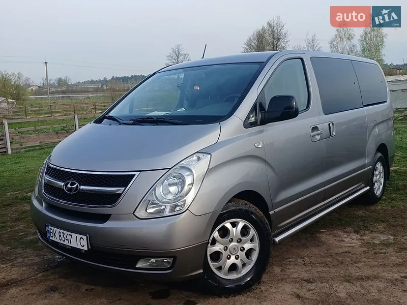 Hyundai H-1