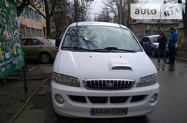 Грузопассажирский фургон Hyundai H 200 2006 в Киеве