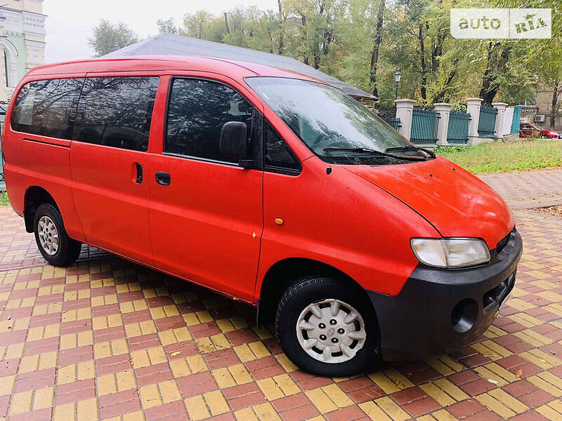 Минивэн Hyundai H 200 1999 в Киеве
