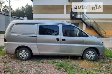 Мінівен Hyundai H 200 1999 в Гончарівському