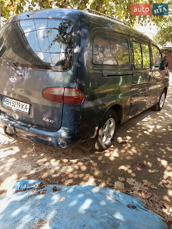 Hyundai H 200