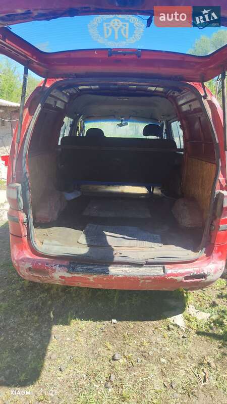 Минивэн Hyundai H 200 1998 в Сарате