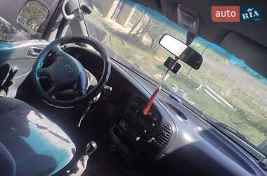 Мінівен Hyundai H 200 1998 в 