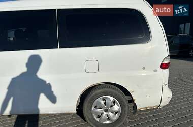 Минивэн Hyundai H 200 2006 в 