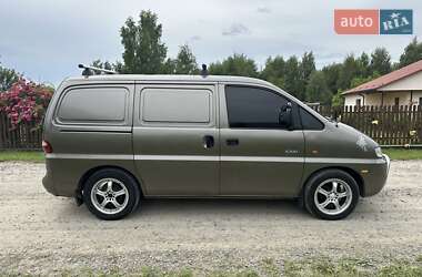 Грузовой фургон Hyundai H 200 2000 в 