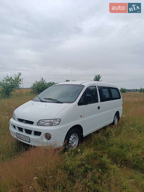 Hyundai H 200 1998