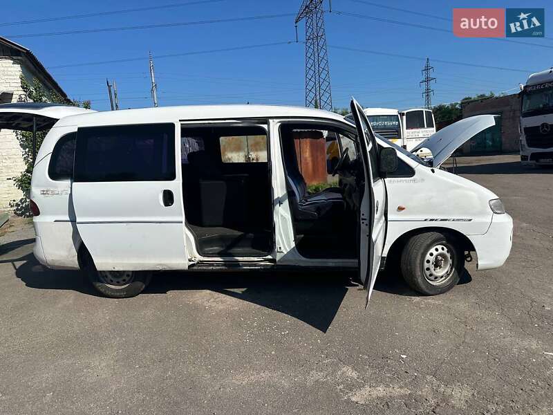 Hyundai H 200 1998