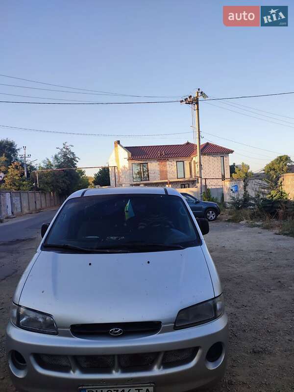 Мінівен Hyundai H 200 1999 в Одесі