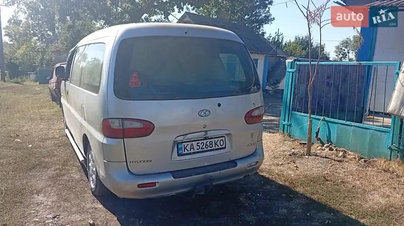 Hyundai H 200 2000