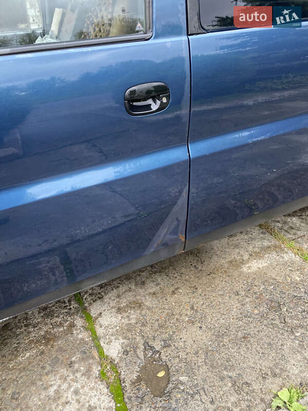 Мінівен Hyundai H 200 1998 в Новому Розділі