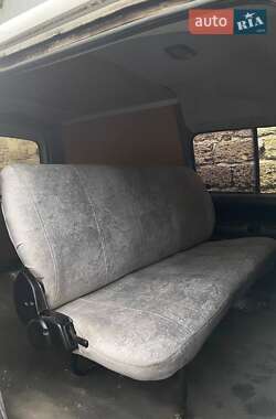 Минивэн Hyundai H 200 1998 в 