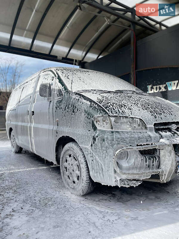 Минивэн Hyundai H 200 1999 в Львове