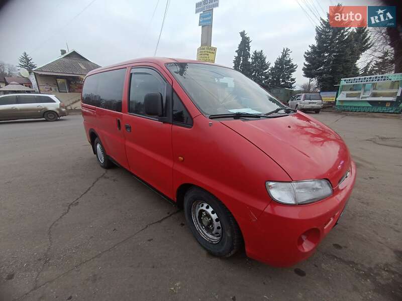 Мінівен Hyundai H 200 2000 в Слов'янську фото 6 Мінівен Hyundai H 200 2000 в Слов'янську