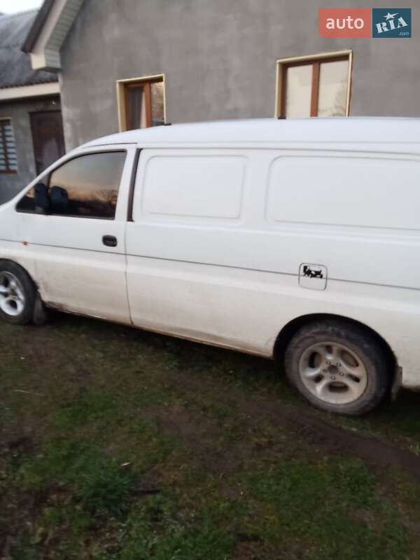 Hyundai H 200 1999