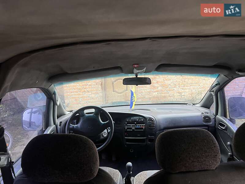 Минивэн Hyundai H 200 1998 в Буске