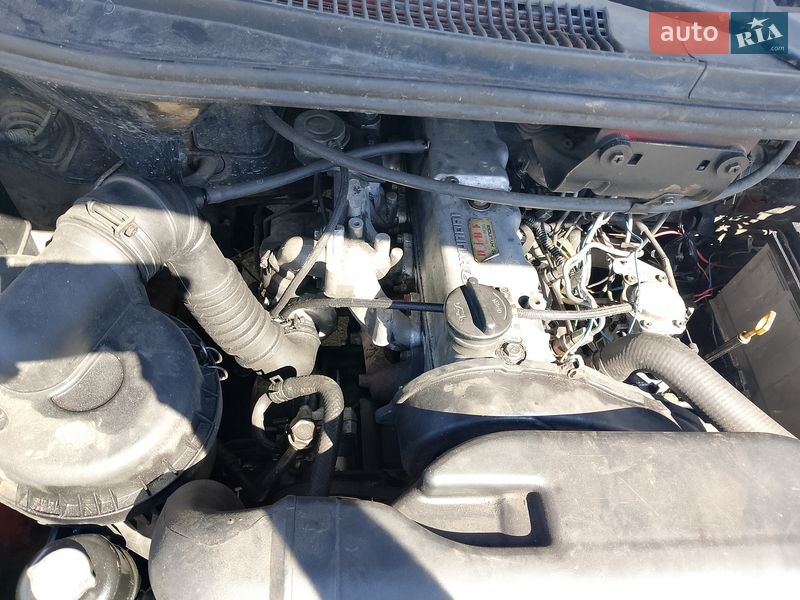Hyundai H 200 1997