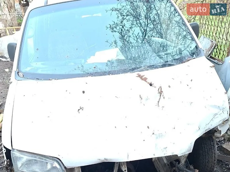 Hyundai H 200 2000