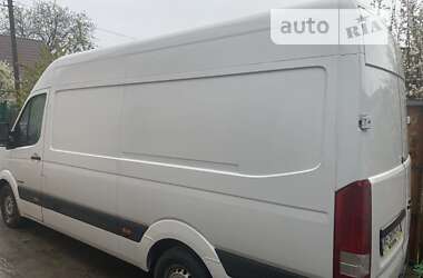 Вантажний фургон Hyundai H 350 2015 в Старих Петрівцях