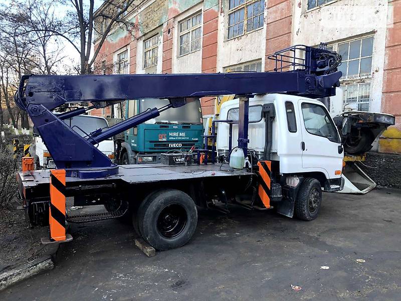 Автовышка Hyundai HD 65 2010 в Одессе