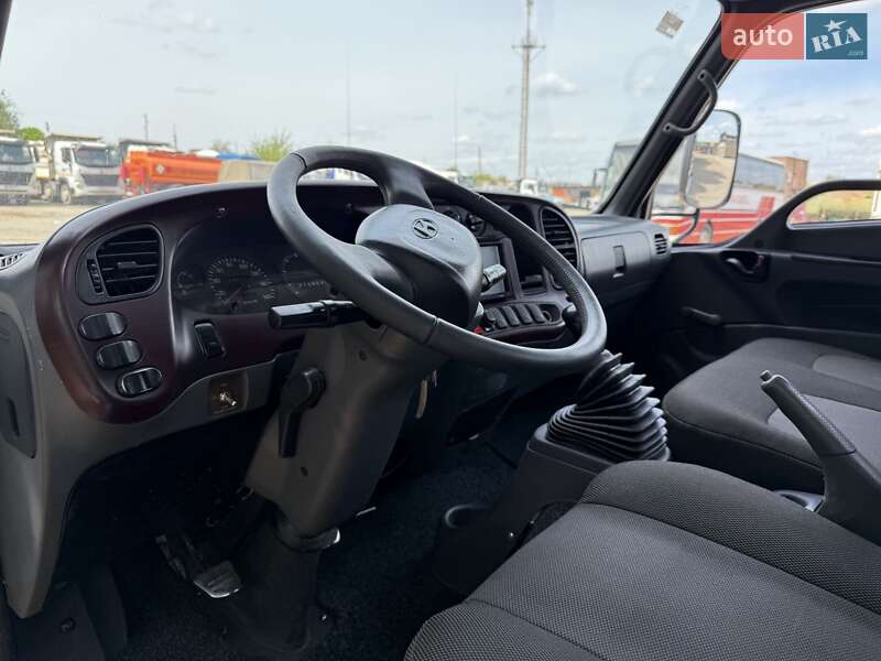 Бензовоз Hyundai HD 65 2004 в Запорожье