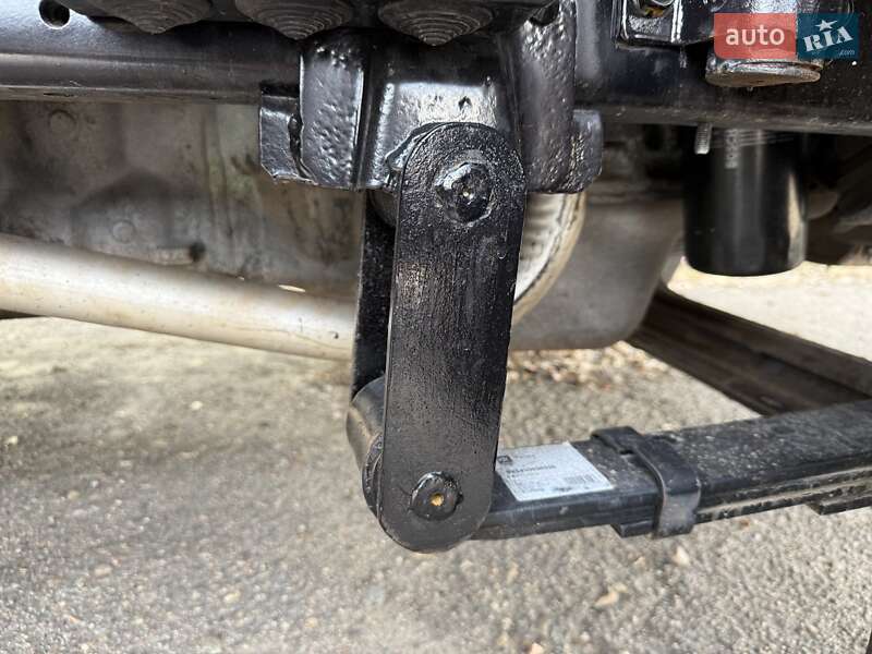 Бензовоз Hyundai HD 65 2004 в Запорожье