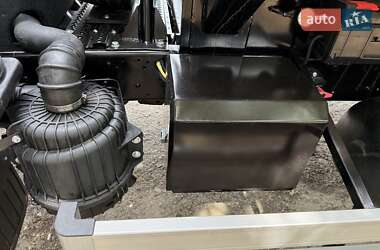 Бензовоз Hyundai HD 65 2004 в 