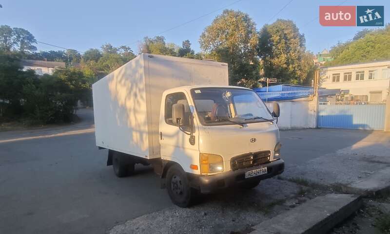 Грузовой фургон Hyundai HD 65 2004 в 