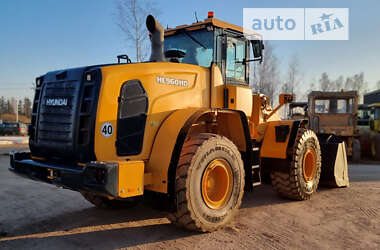 Фронтальный погрузчик Hyundai HL 2020 в 