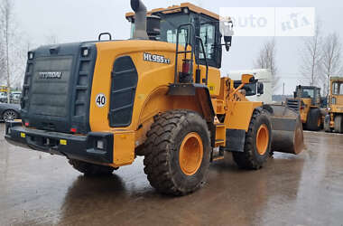 Фронтальный погрузчик Hyundai HL 2020 в 