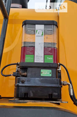 Фронтальні навантажувачі Hyundai HL 2020 в Одесі