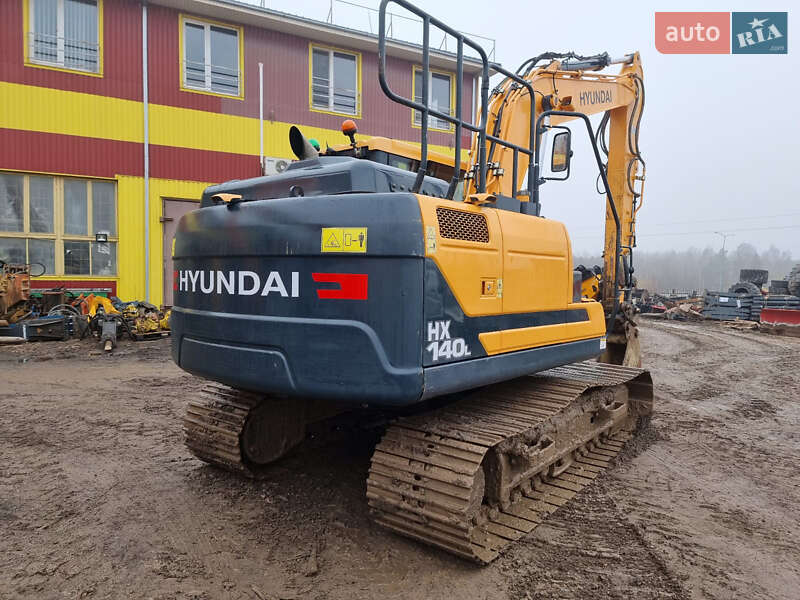 Гусеничный экскаватор Hyundai HX 2018 в Одессе