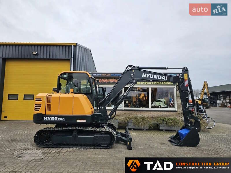 Миниэкскаватор Hyundai HX 2025 в Киеве