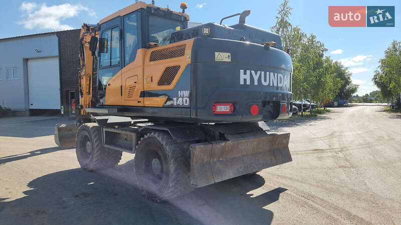 Колісний екскаватор Hyundai HX 2020 в Одесі