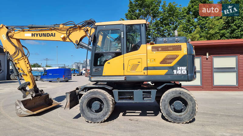 Колісний екскаватор Hyundai HX 2020 в Одесі