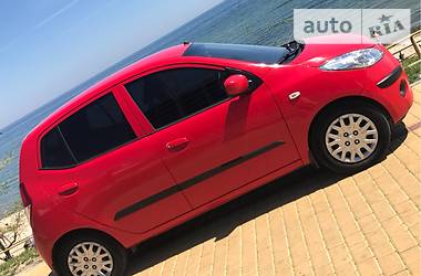 Хэтчбек Hyundai i10 2010 в Одессе