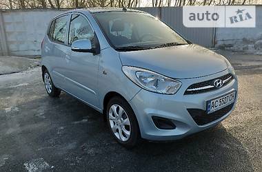 Хэтчбек Hyundai i10 2014 в Киеве