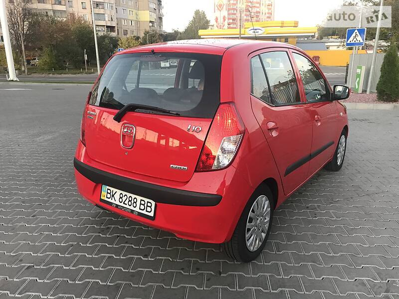 Хетчбек Hyundai i10 2008 в Рівному