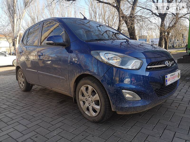 Хетчбек Hyundai i10 2011 в Миколаєві